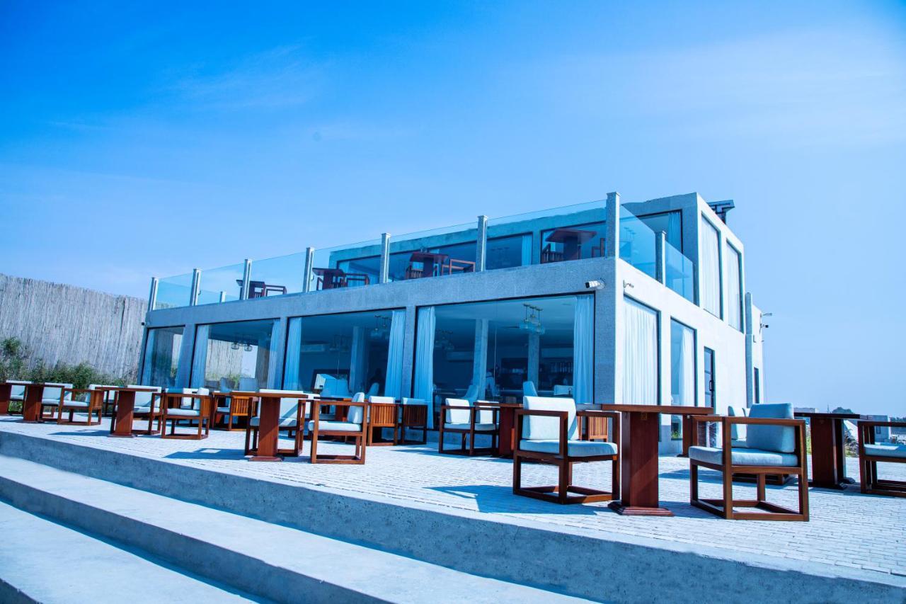 Caravana Beach Resort Al Zorah Ajman Bagian luar foto