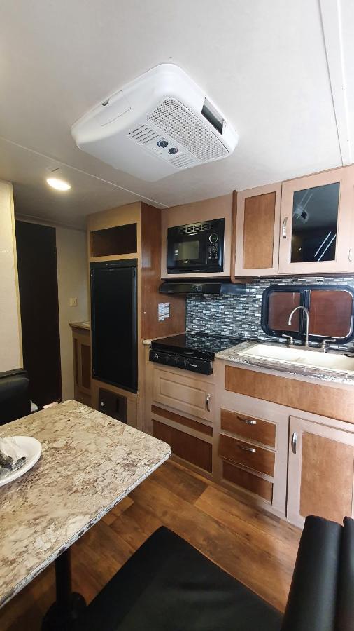 Caravana Beach Resort Al Zorah Ajman Bagian luar foto