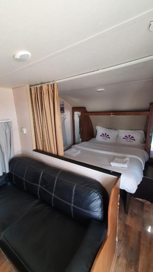 Caravana Beach Resort Al Zorah Ajman Bagian luar foto
